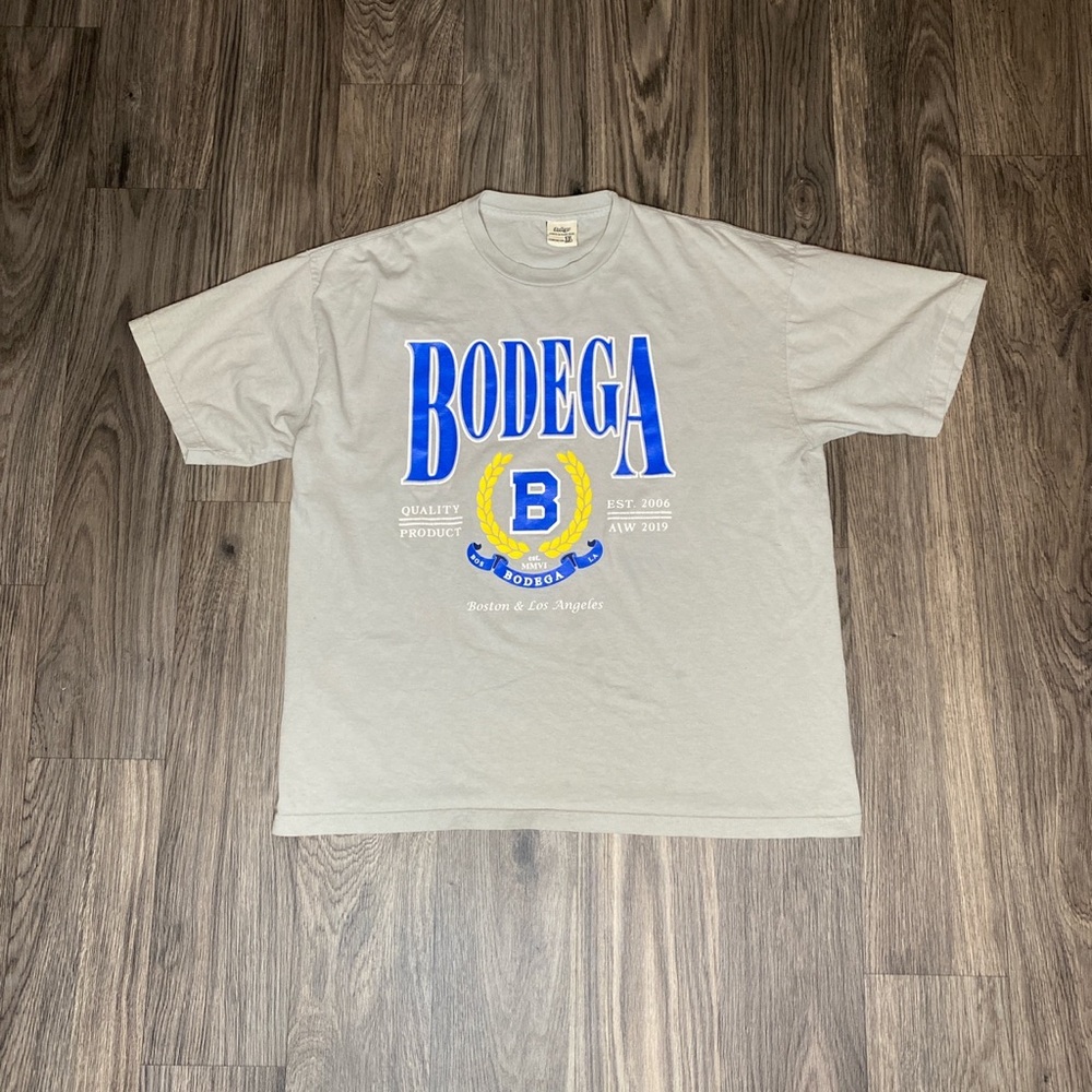 Bodega Crest logo T-shirt